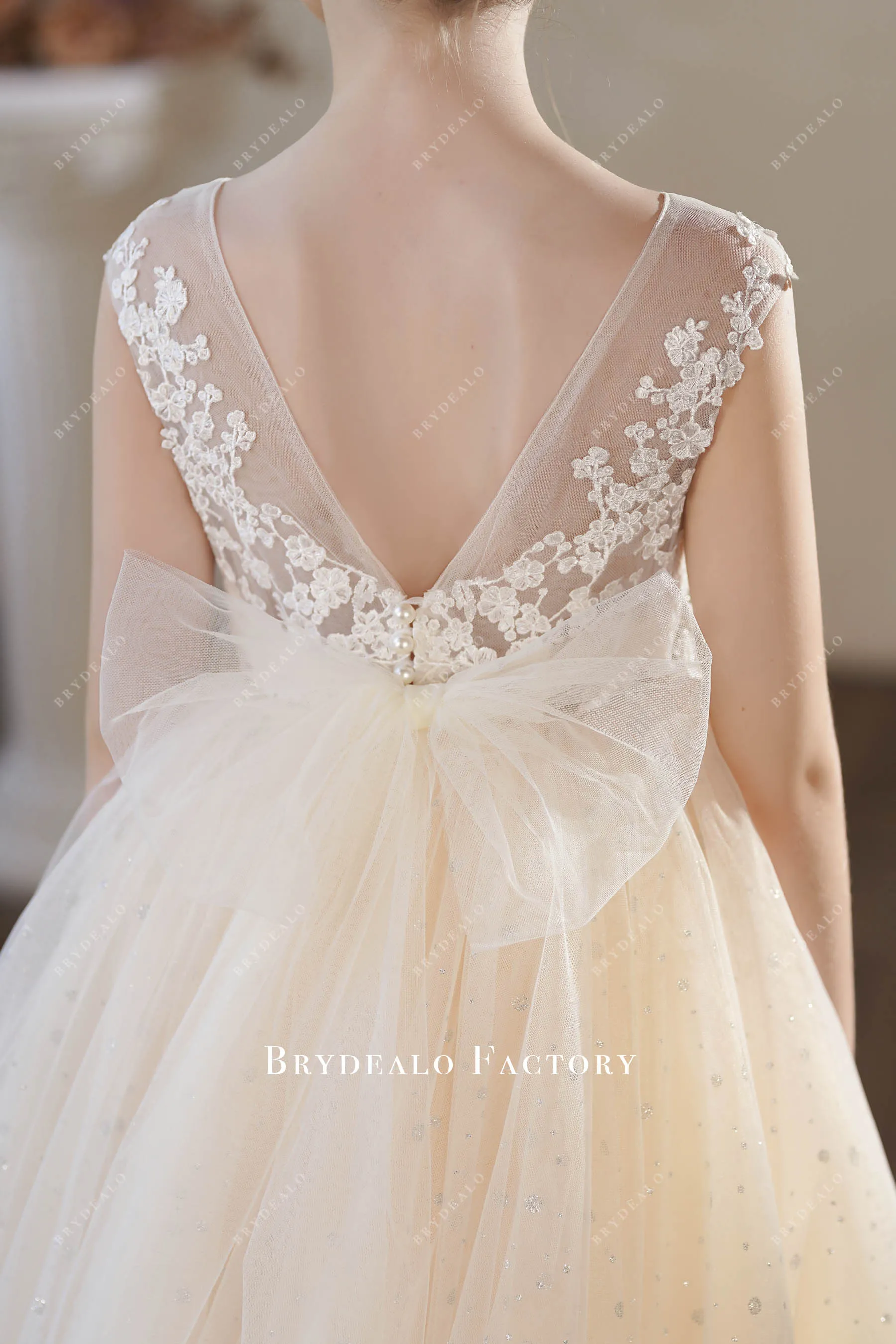 Romantic Lace Tulle Champagne Big Bow Flower Girl Dress