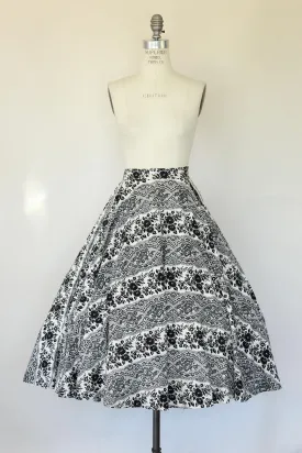 Vintage 1950s Deadstock New with Tags Geeta Black and White Full Circle Skirt