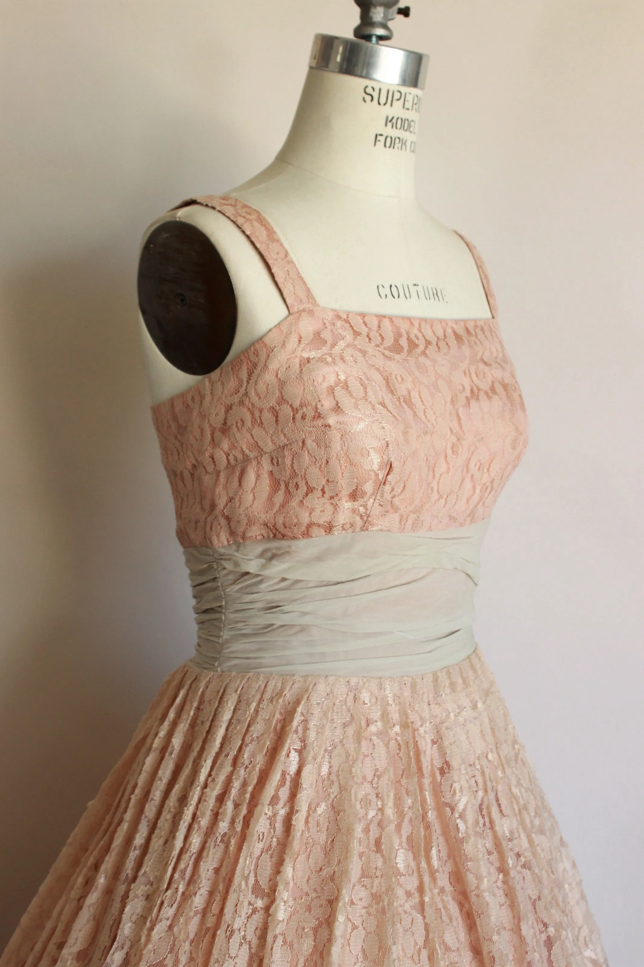 Vintage 1950s Pink Lace Dress With Chiffon