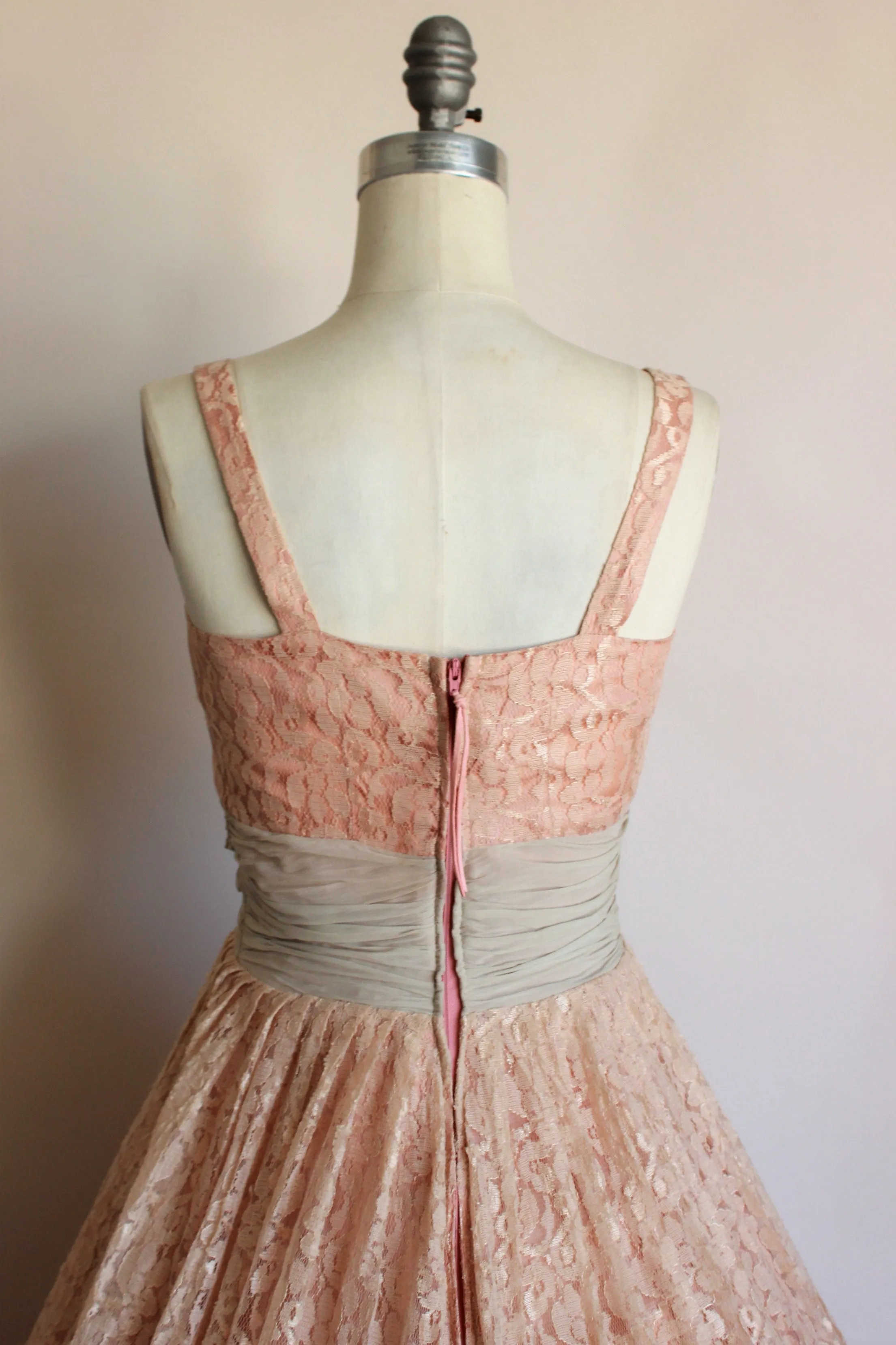 Vintage 1950s Pink Lace Dress With Chiffon