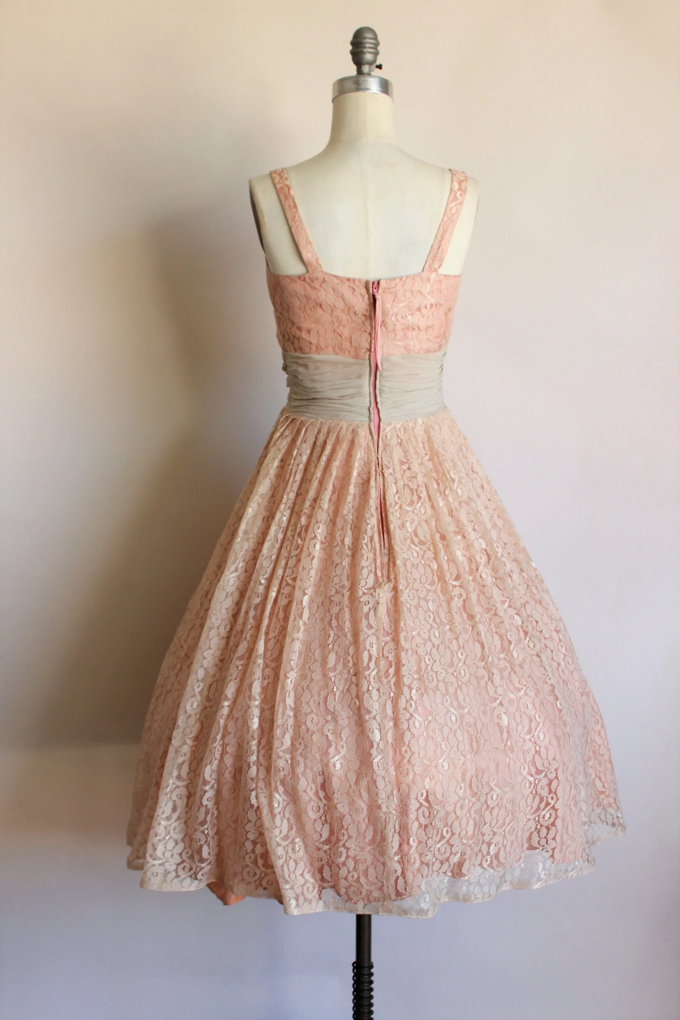 Vintage 1950s Pink Lace Dress With Chiffon