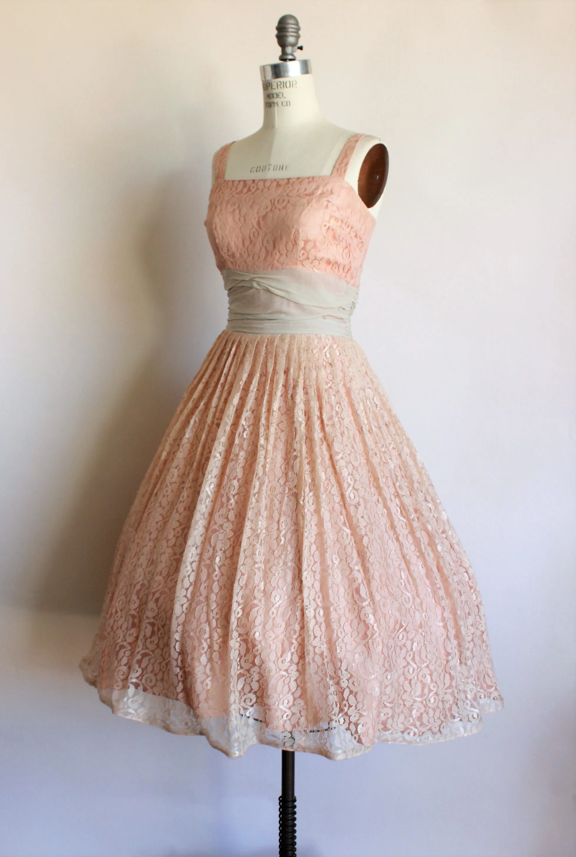 Vintage 1950s Pink Lace Dress With Chiffon